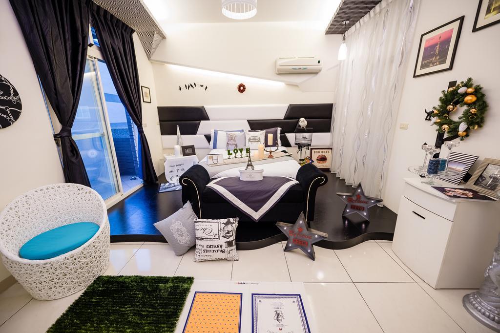 巴黎villa 主題派對k歌 Bbq 麻將包棟 Luodong Chambre photo